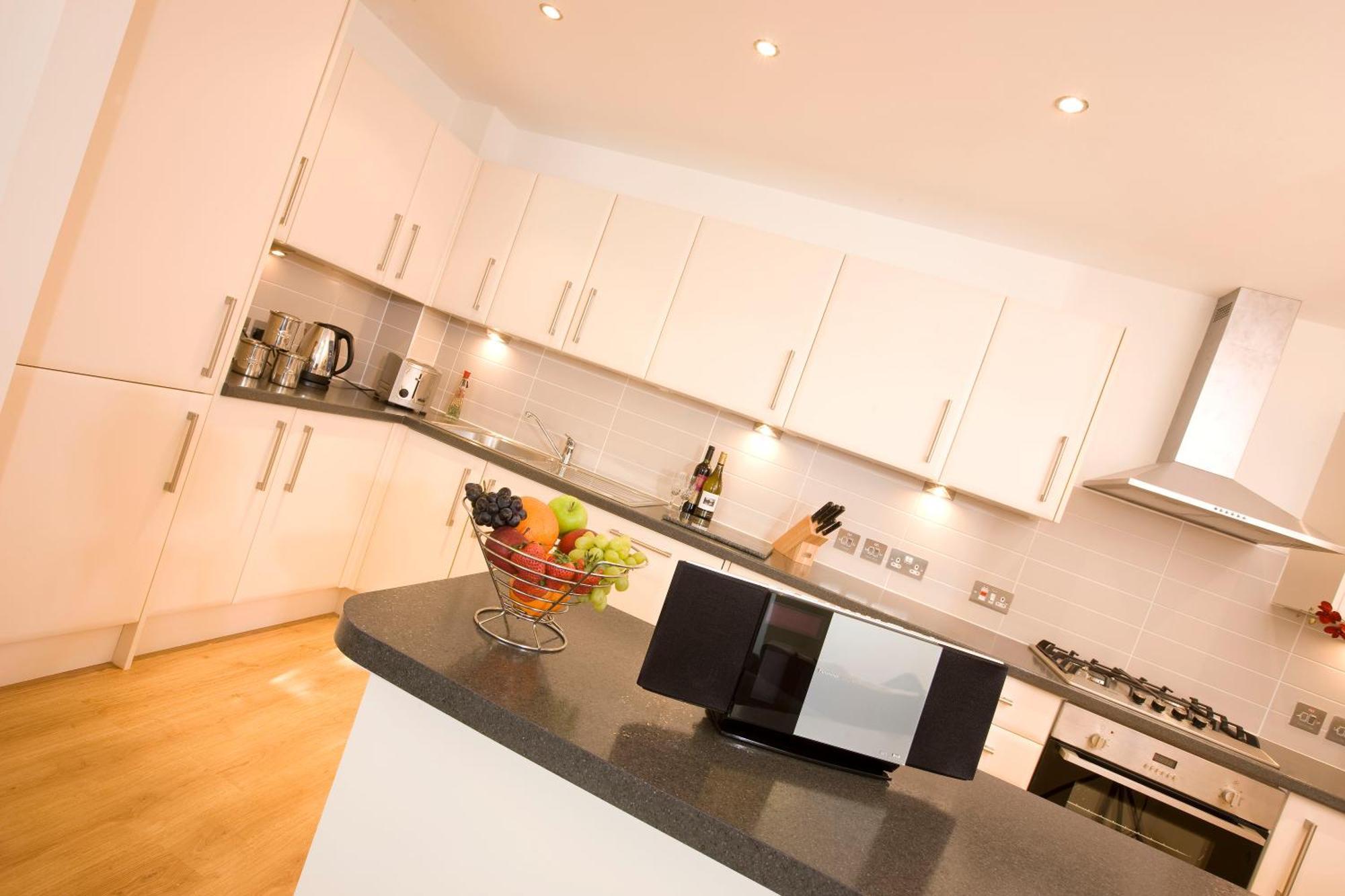Inverness City Suites Dış mekan fotoğraf
