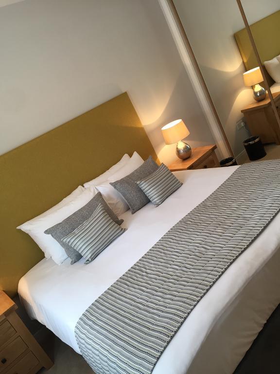 Inverness City Suites Oda fotoğraf